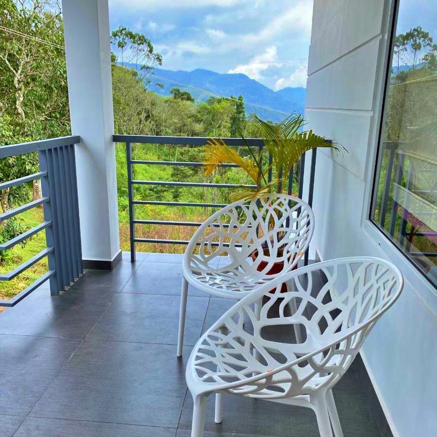 The Windy Mist Resort Munnar Chinnakanal Eksteriør billede