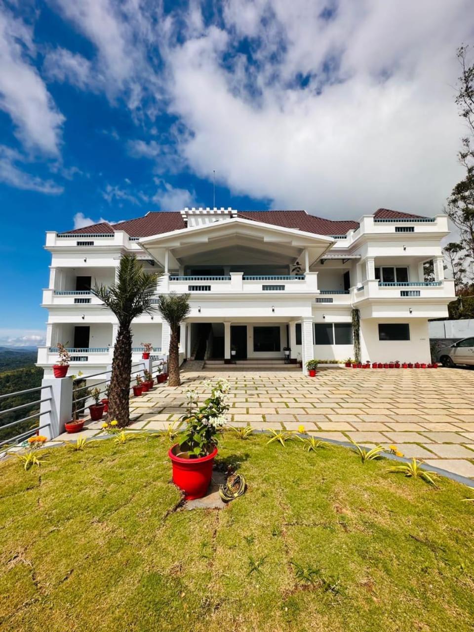 The Windy Mist Resort Munnar Chinnakanal Eksteriør billede