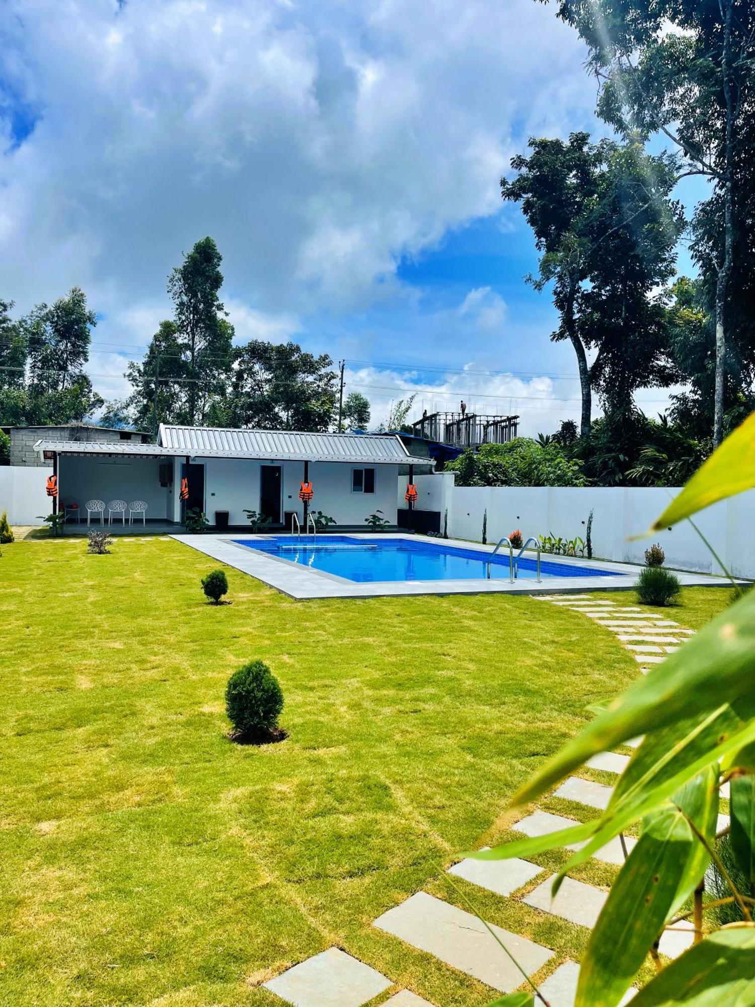 The Windy Mist Resort Munnar Chinnakanal Eksteriør billede